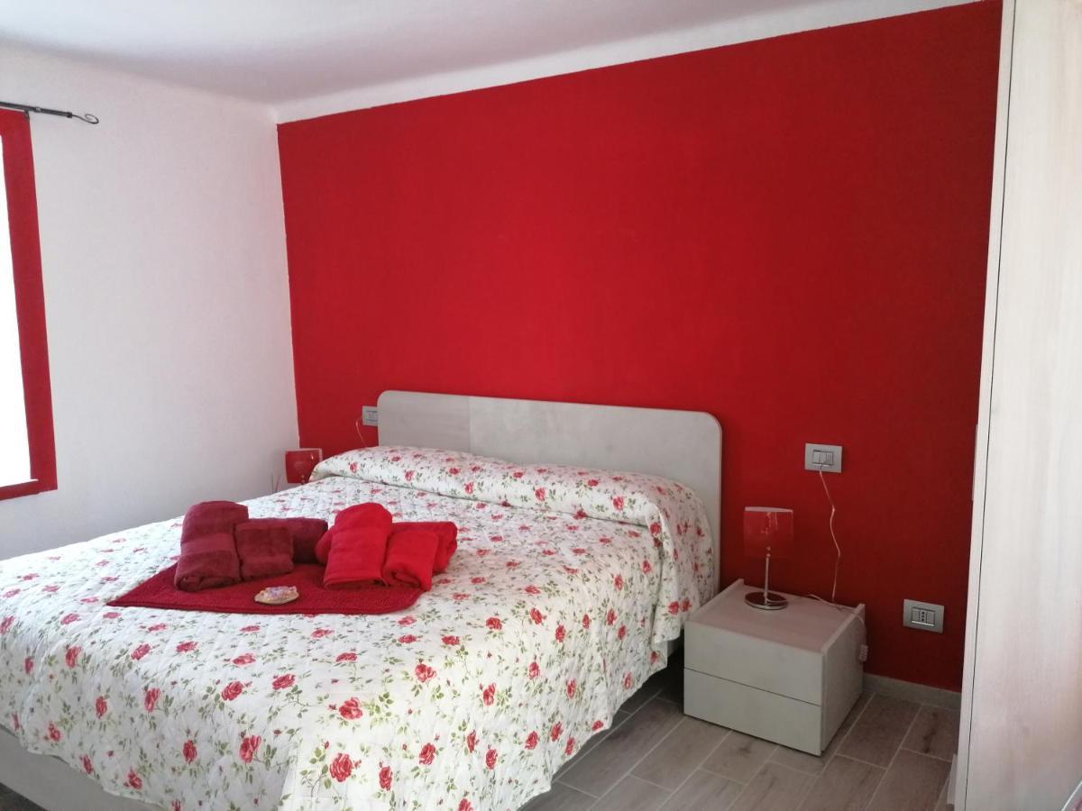 Casa Vacanza La Rosa Vinadio Exteriör bild